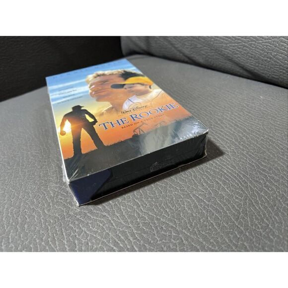 The Rookie (VHS) VCR Video Tape Movie - Dennis Quaid - BRAND NEW & SEALED - Picture 6 of 7